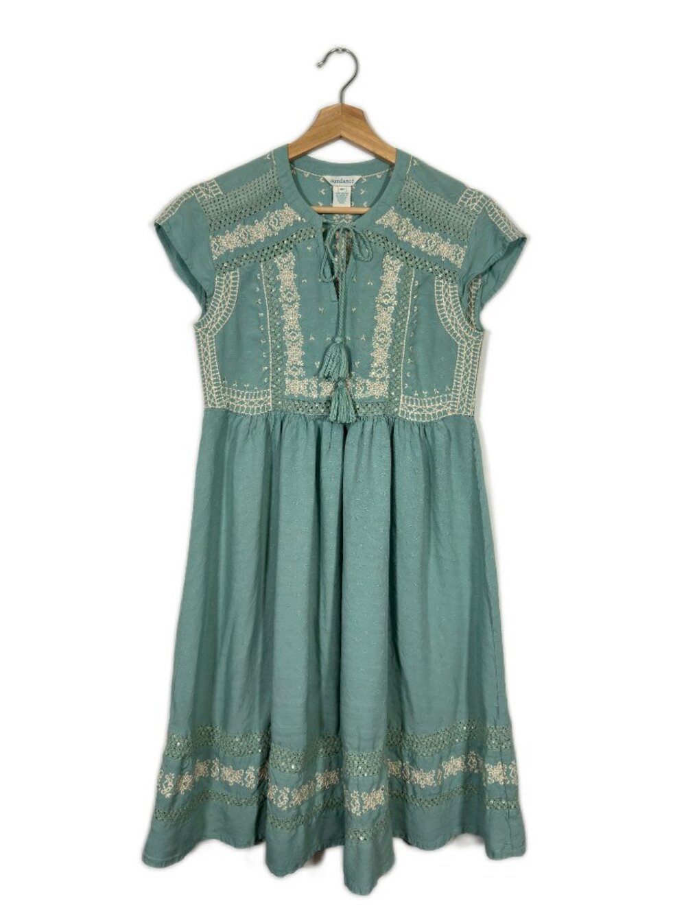Sundance Women's Embroidered Dress Size 8P Boho Peasant Cottagecore Prairie Folk